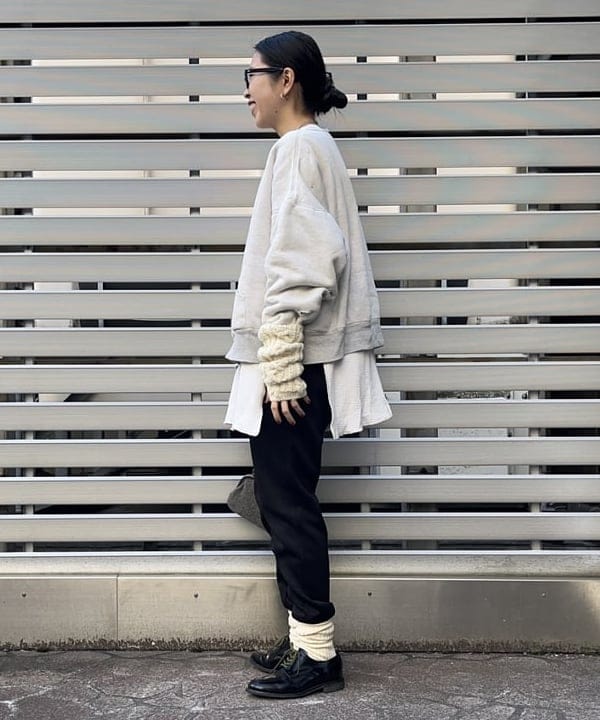 ミナミマリコさんの「BEAMS WOMEN｜BEAMS BOY / がま口 ビッグ ポーチ」を使ったコーディネート