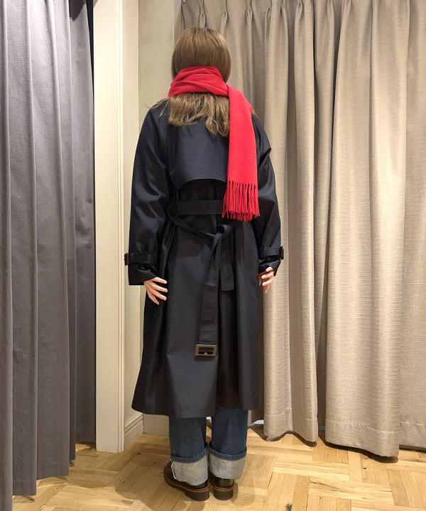 千田 静香さんの「BEAMS WOMEN｜ライト ツイル トレンチコート」を使ったコーディネート