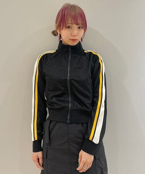 シマダリツコさんの「BEAMS WOMEN｜Dr.Martens / AUDRICK」を使ったコーディネート