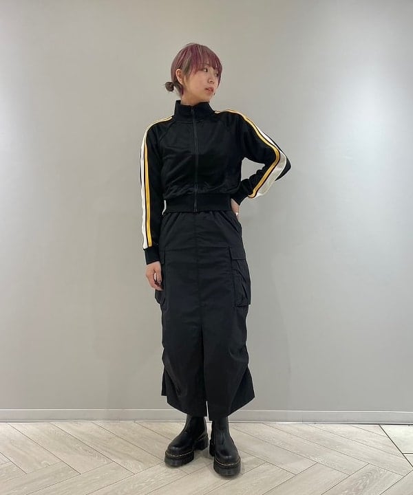 シマダリツコさんの「BEAMS WOMEN｜Dr.Martens / AUDRICK」を使ったコーディネート