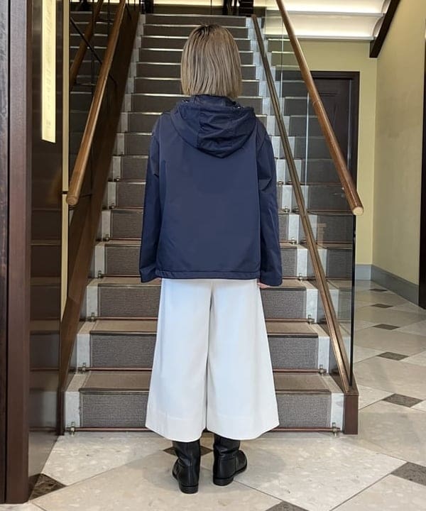 蒲原 捺美さんの「BEAMS WOMEN｜Demi-Luxe BEAMS / ワイド キュロットパンツ」を使ったコーディネート