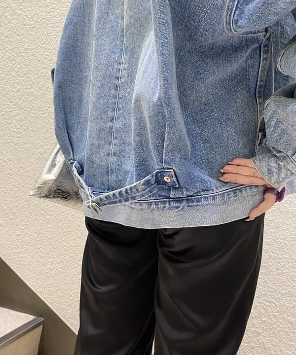 谷坊 ひかるさんの「Ray BEAMS / ストレッチ レース ハイネック トップス」を使ったコーディネート
