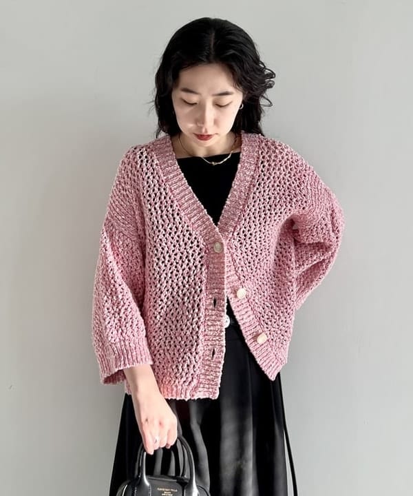 中丸　栞さんの「BEAMS WOMEN｜ポインテッド ヌードサンダル .M」を使ったコーディネート