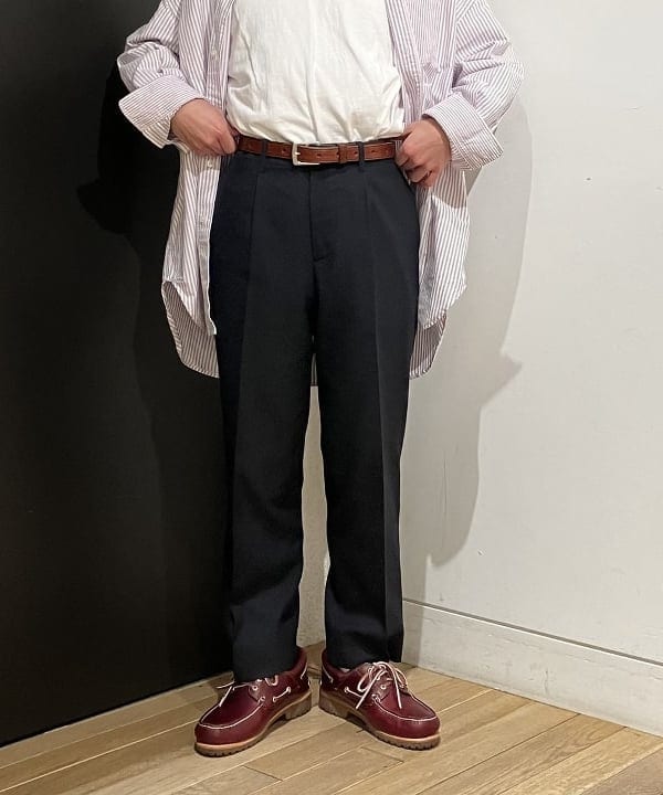 土田 達也さんの「BEAMS WOMEN｜BEAMS BOY / ポリエステル ウール シンチ バック スラックス」を使ったコーディネート