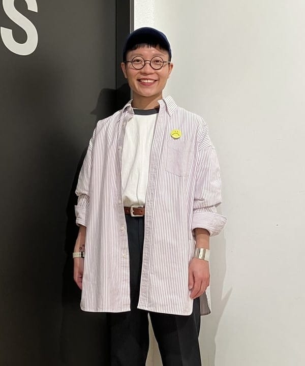 土田 達也さんの「BEAMS WOMEN｜BEAMS BOY / ポリエステル ウール シンチ バック スラックス」を使ったコーディネート