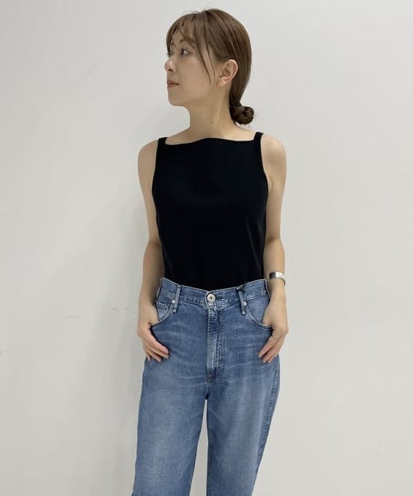 住吉　明佳さんの「BEAMS WOMEN｜ポインテッド ヌードサンダル .M」を使ったコーディネート