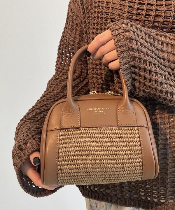 SAKAIさんの「BEAMS WOMEN｜CHRISTIAN VILLA / ストローコンビ ボストンバッグ」を使ったコーディネート
