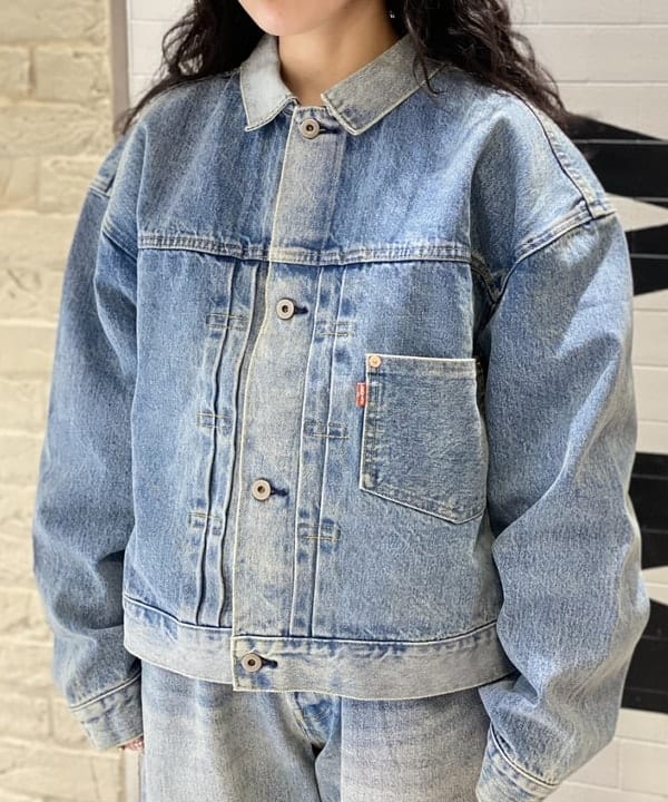 鈴木 悠里さんの「BEAMS WOMEN｜NIKE / Air Force 1」を使ったコーディネート