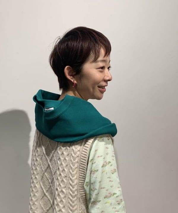 矢野(青木)優香さんの「BEAMS WOMEN｜Lee × maturely / 別注 Indigo & Black Denim Flare Pants」を使ったコーディネート
