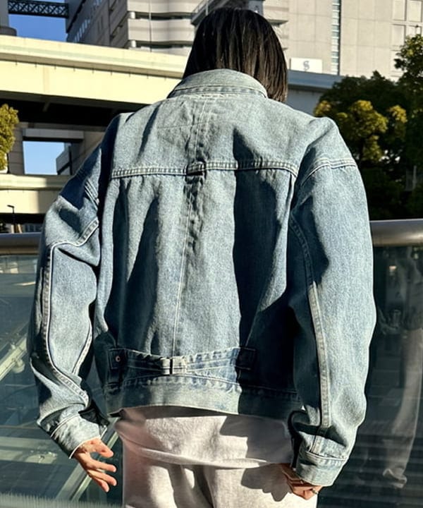 なるみさんの「BEAMS / テーパード スウェット パンツ」を使ったコーディネート