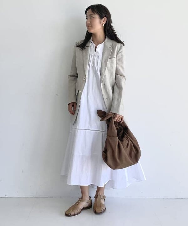 Ranさんの「BEAMS WOMEN｜PAPYRUS / リネン Candy Wrapper ハンドバッグ L」を使ったコーディネート