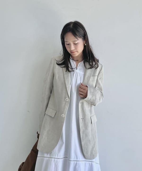 Ranさんの「BEAMS WOMEN｜PAPYRUS / リネン Candy Wrapper ハンドバッグ L」を使ったコーディネート