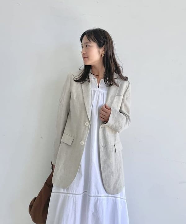 Ranさんの「BEAMS WOMEN｜PAPYRUS / リネン Candy Wrapper ハンドバッグ L」を使ったコーディネート