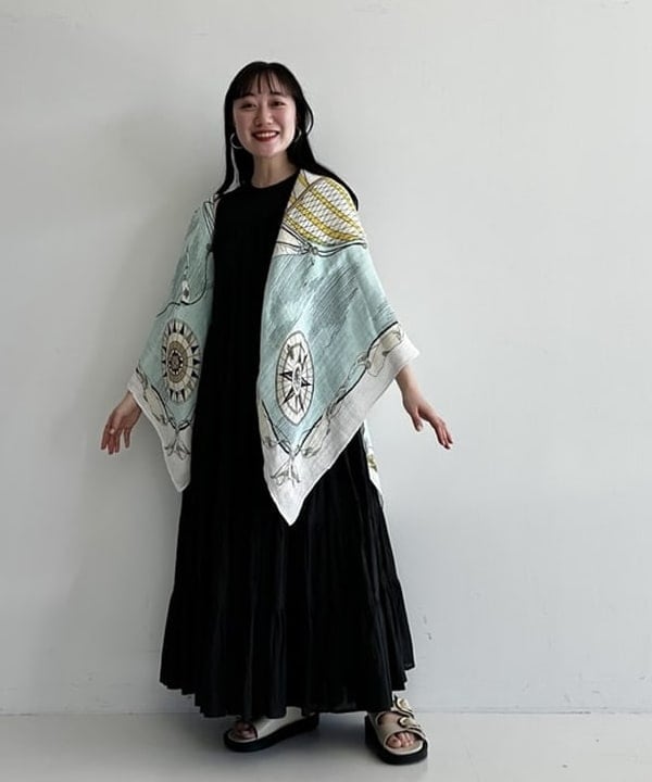 大浦 栞さんの「BEAMS WOMEN｜」を使ったコーディネート
