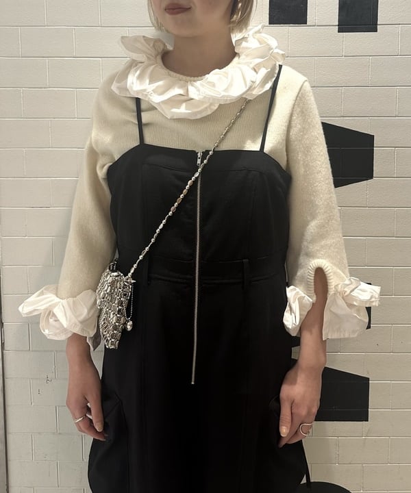 Nagumo Yukiさんの「BEAMS WOMEN｜Ray BEAMS / カーゴ ポケット サロペット」を使ったコーディネート