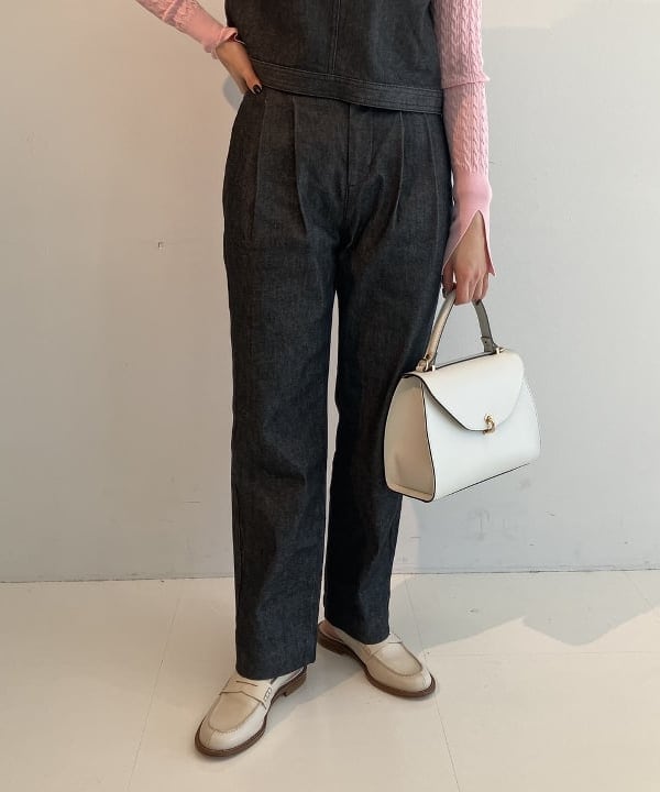 SAKAIさんの「BEAMS WOMEN｜エディター坪田あさみ × woadblue × Demi-Luxe BEAMS / 別注 2タック デニムパンツ」を使ったコーディネート