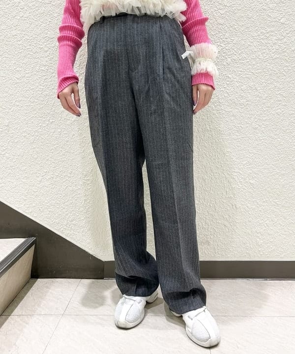 庭野 優紀さんの「DIR 69 &times; Ray BEAMS / 別注 2way カフス」を使ったコーディネート