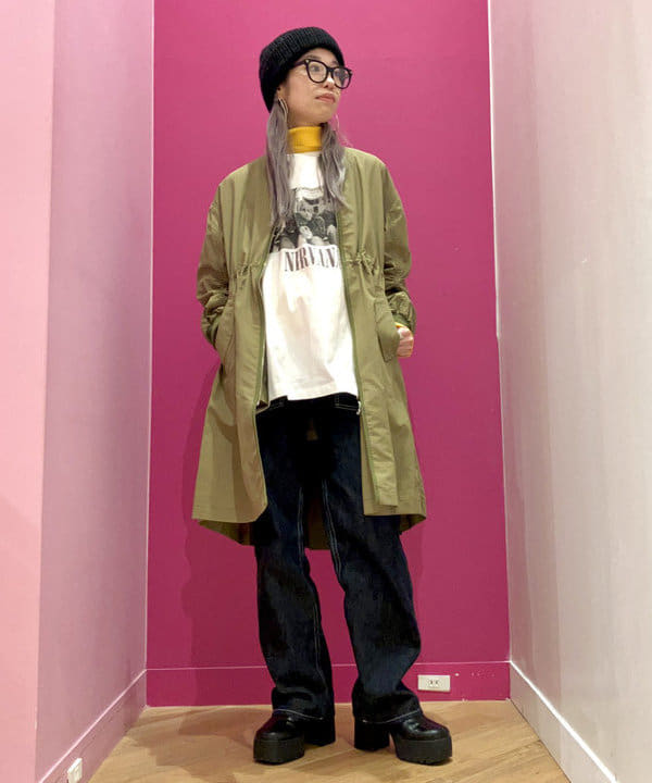 椎葉 未琴さんの「BEAMS WOMEN｜Ray BEAMS / ダウン ベスト」を使ったコーディネート