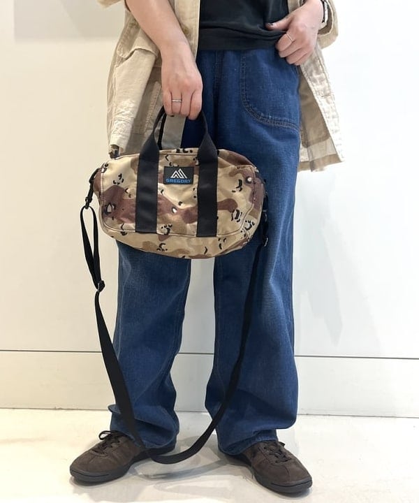 カスタニ モモノさんの「BEAMS WOMEN｜BEAMS BOY / 樹脂 パール ロング ネックレス」を使ったコーディネート