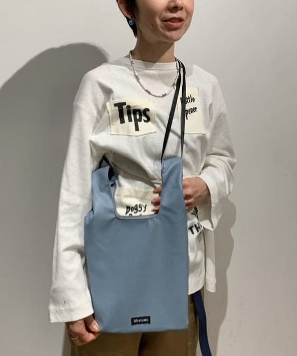 矢野(青木)優香さんの「BEAMS WOMEN｜BUZZ RICKSON'S × BEAMS BOY / チノパンツ」を使ったコーディネート