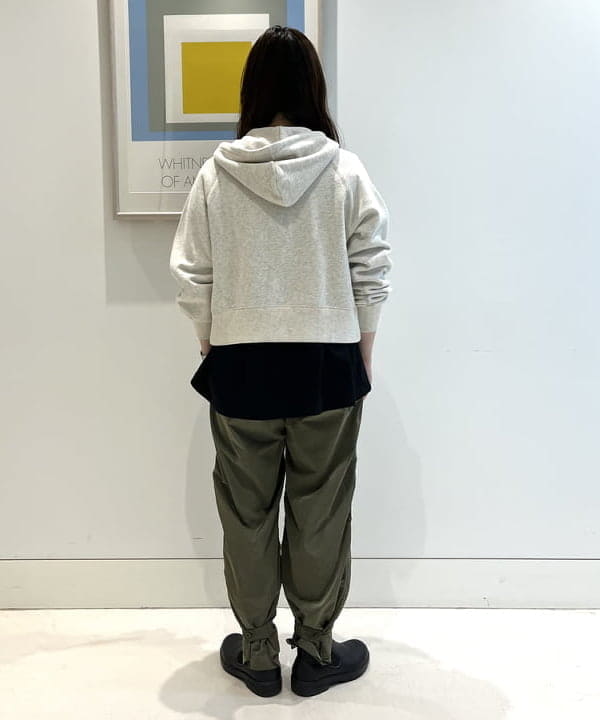 カスタニ モモノさんの「BEAMS WOMEN｜」を使ったコーディネート