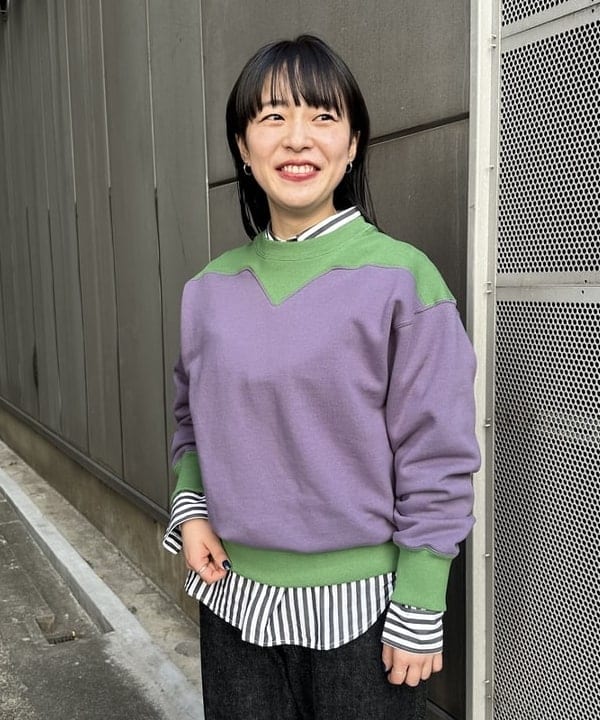 ナガオカ サキさんの「BEAMS WOMEN｜ロンドンストライプ ボタンダウンシャツ」を使ったコーディネート