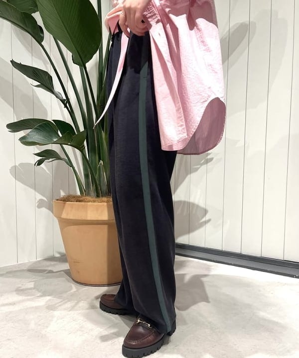 カスタニ モモノさんの「BEAMS WOMEN｜BEAMS BOY / USA テープベルト NEW」を使ったコーディネート