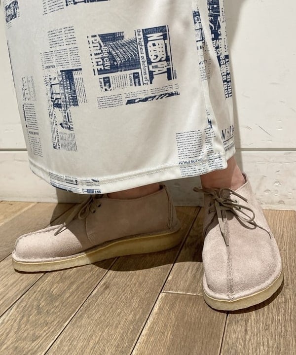 IZUMI MAYUMIさんの「BEAMS WOMEN｜CLARKS ORIGINALS / Desert Trek」を使ったコーディネート
