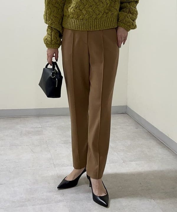 関 桂子さんの「BEAMS WOMEN｜GIANNI CHIARINI / ALIFA レザーショルダーバッグ S」を使ったコーディネート