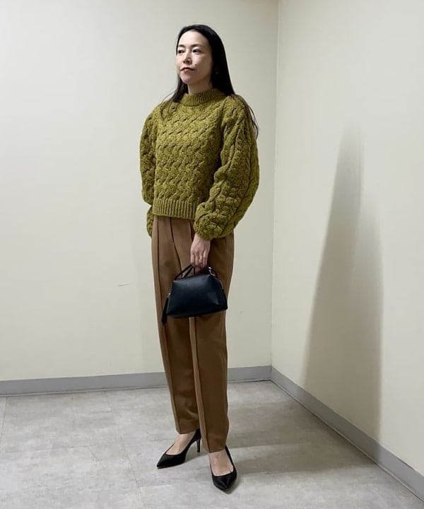 関 桂子さんの「BEAMS WOMEN｜GIANNI CHIARINI / ALIFA レザーショルダーバッグ S」を使ったコーディネート