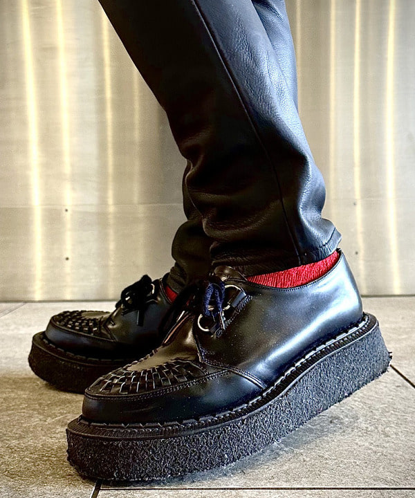 林 義人さんの「LOOPWHEELER &times; BEAMS PLUS / 別注 Super Heavy Weight Sweat Pullover Hoodie」を使ったコーディネート