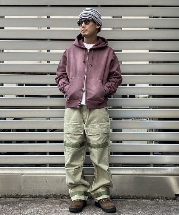 ホサカさんの「BEAMS WOMEN｜BEAMS / ヴィンテージライク フェード フルジップフーディ」を使ったコーディネート