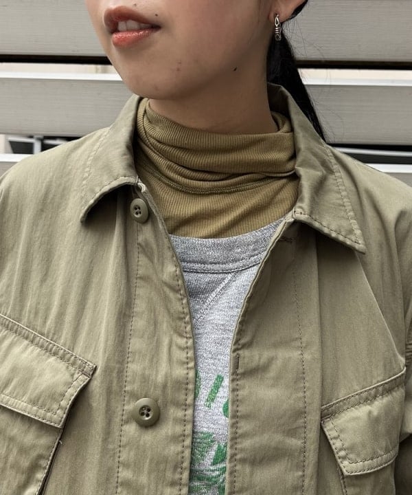ミナミマリコさんの「BEAMS WOMEN｜BEAMS BOY / リブ タートル ロングスリーブ」を使ったコーディネート