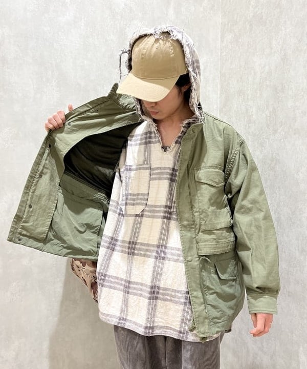 平柳 楓馬さんの「BEAMS WOMEN｜BEAMS / ベーシック ベースボール キャップ」を使ったコーディネート