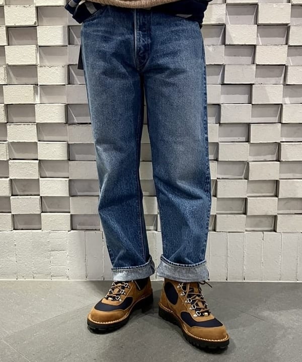 小原 もこさんの「BEAMS WOMEN｜BEAMS BOY / ラメ リブ クルー ソックス NEW」を使ったコーディネート