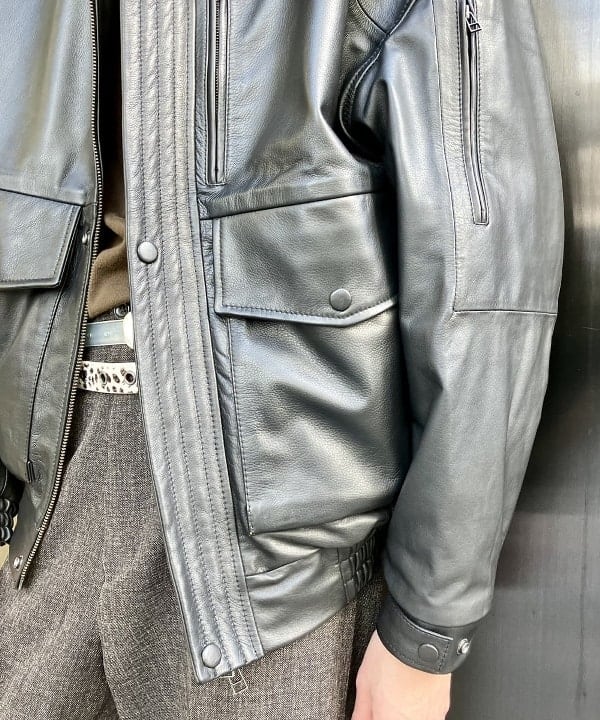 International Gallery BEAMS（873375） スタイリング