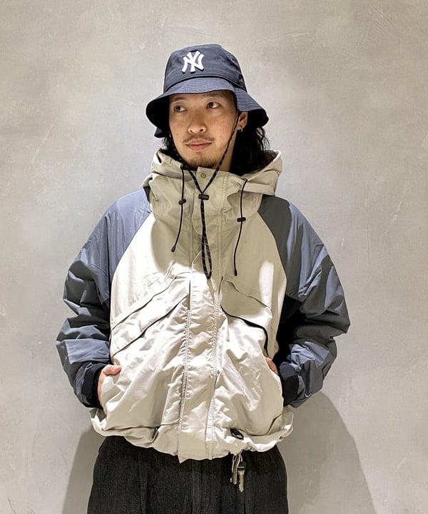 りゅうりゅうさんの「BEAMS WOMEN｜3トーン ナイロン フーディジャケット」を使ったコーディネート