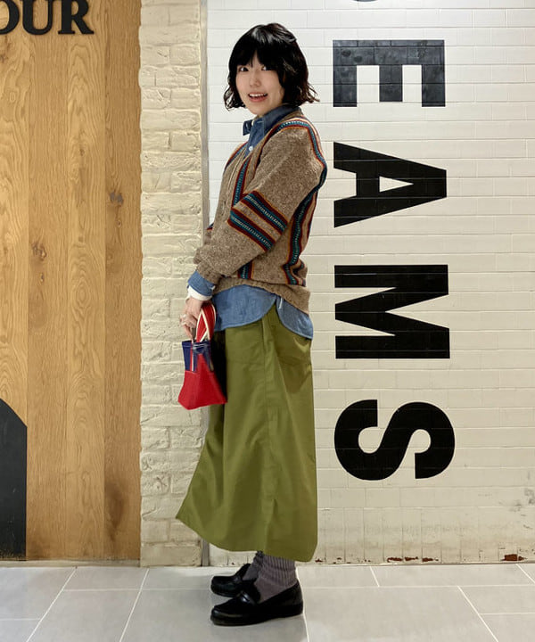 小原 もこさんの「BEAMS WOMEN｜【別注】BUZZ RICKSON'S / シャンブレー ロングスリーブ シャツ」を使ったコーディネート