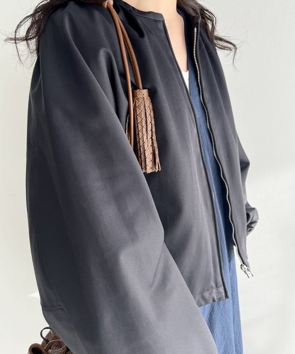 中丸　栞さんの「BEAMS WOMEN｜Purpred / トング ピロー サンダル」を使ったコーディネート
