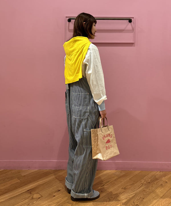 佐々木 南美さんの「BEAMS WOMEN｜BEAMS BOY / BBロゴ ショップバック」を使ったコーディネート