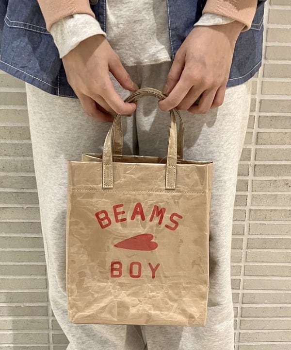 小原 もこさんの「BEAMS WOMEN｜BEAMS BOY / BBロゴ ショップバック」を使ったコーディネート