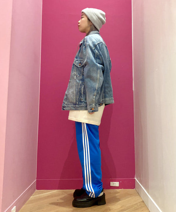 椎葉 未琴さんの「BEAMS WOMEN｜Ray BEAMS / ストレッチ レース ハイネック トップス」を使ったコーディネート