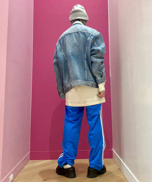 椎葉 未琴さんの「BEAMS WOMEN｜Ray BEAMS / ストレッチ レース ハイネック トップス」を使ったコーディネート