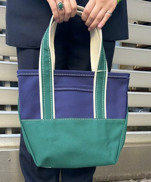 まつむさんの「BEAMS WOMEN｜L.L.Bean / Deep Bottom Deluxe Boat and Tote S」を使ったコーディネート