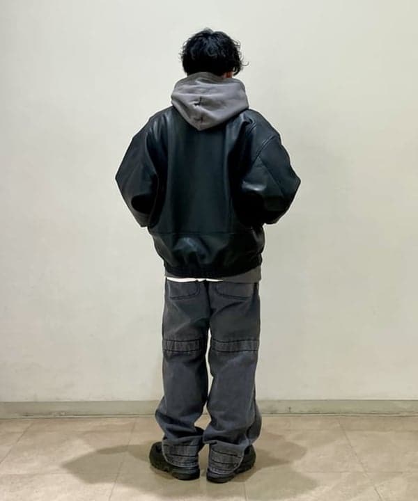 田中 翔太さんの「BEAMS WOMEN｜ワイドフィット 4ポケット レザー ブルゾン」を使ったコーディネート