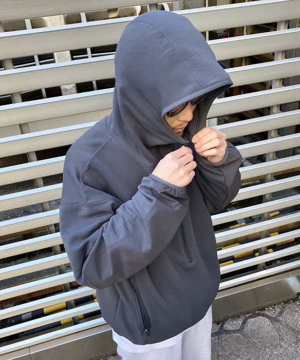 ホサカさんの「BEAMS WOMEN｜BEAMS / レイズド ハーフジップ フーディ」を使ったコーディネート