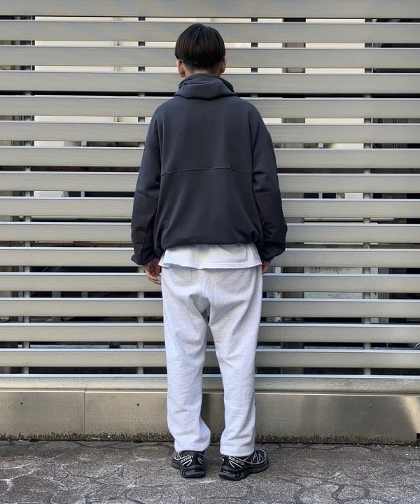 ホサカさんの「BEAMS WOMEN｜BEAMS / レイズド ハーフジップ フーディ」を使ったコーディネート