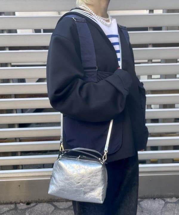 みりさんの「BEAMS WOMEN｜ナバルボーダー ビッグ ボートネック カットソー」を使ったコーディネート