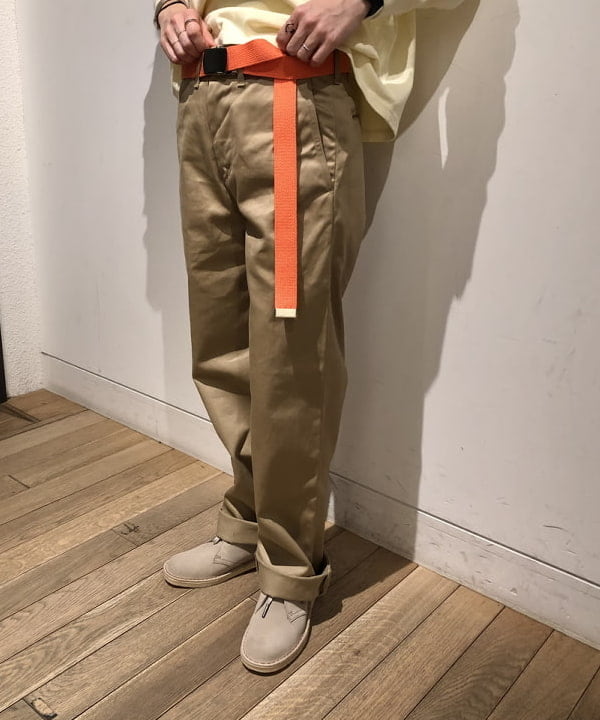 おはぎ(萩原)さんの「BEAMS WOMEN｜BUZZ RICKSON'S × BEAMS BOY / チノパンツ」を使ったコーディネート