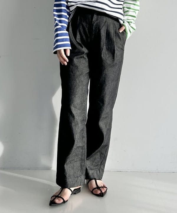 佐藤 美樹さんの「BEAMS WOMEN｜エディター坪田あさみ × woadblue × Demi-Luxe BEAMS / 別注 2タック デニムパンツ」を使ったコーディネート